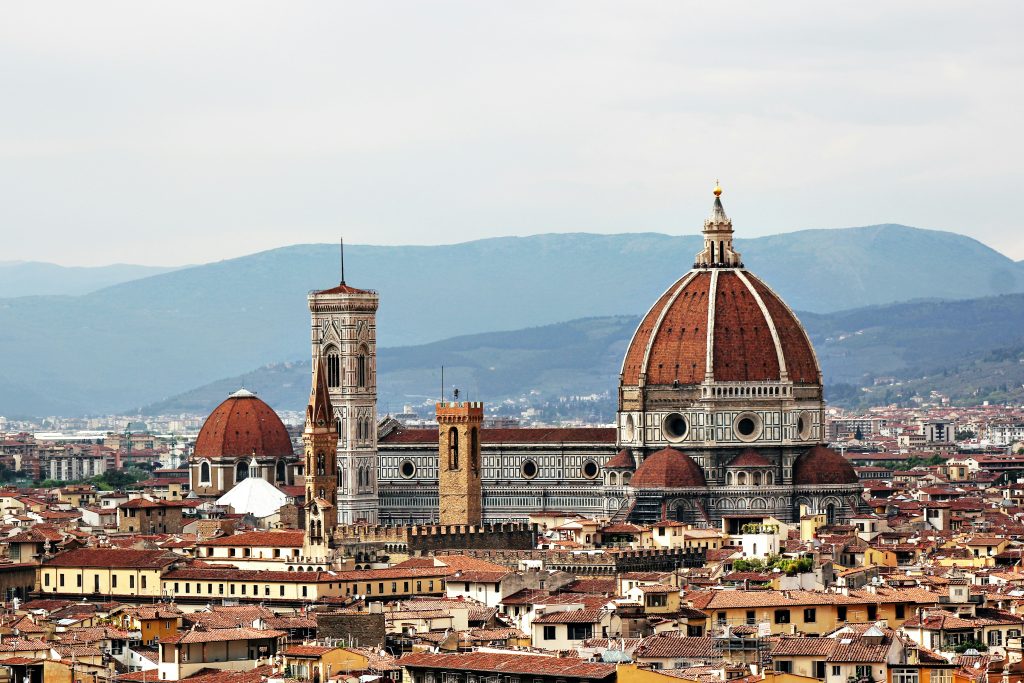 Florence historic center with Renaissance architecture, ideal day trip from Rome by train