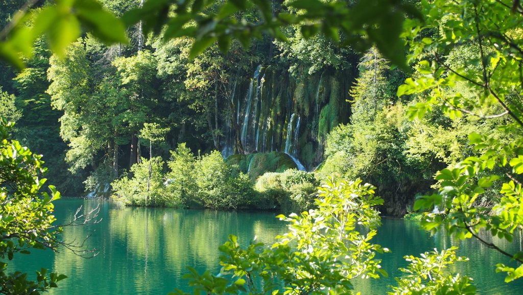 plitvice lakes waterfalls croatia cascading water nature national park scenery