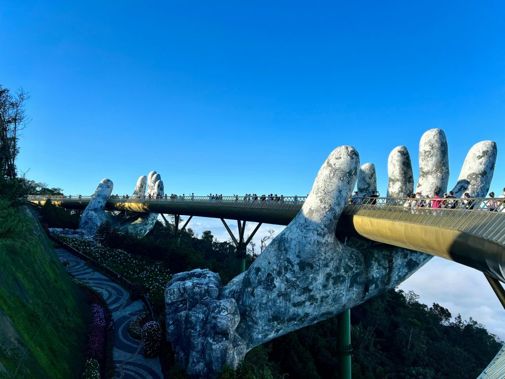 Da Nang beach and city skyline along the coast – Vietnam travel guide