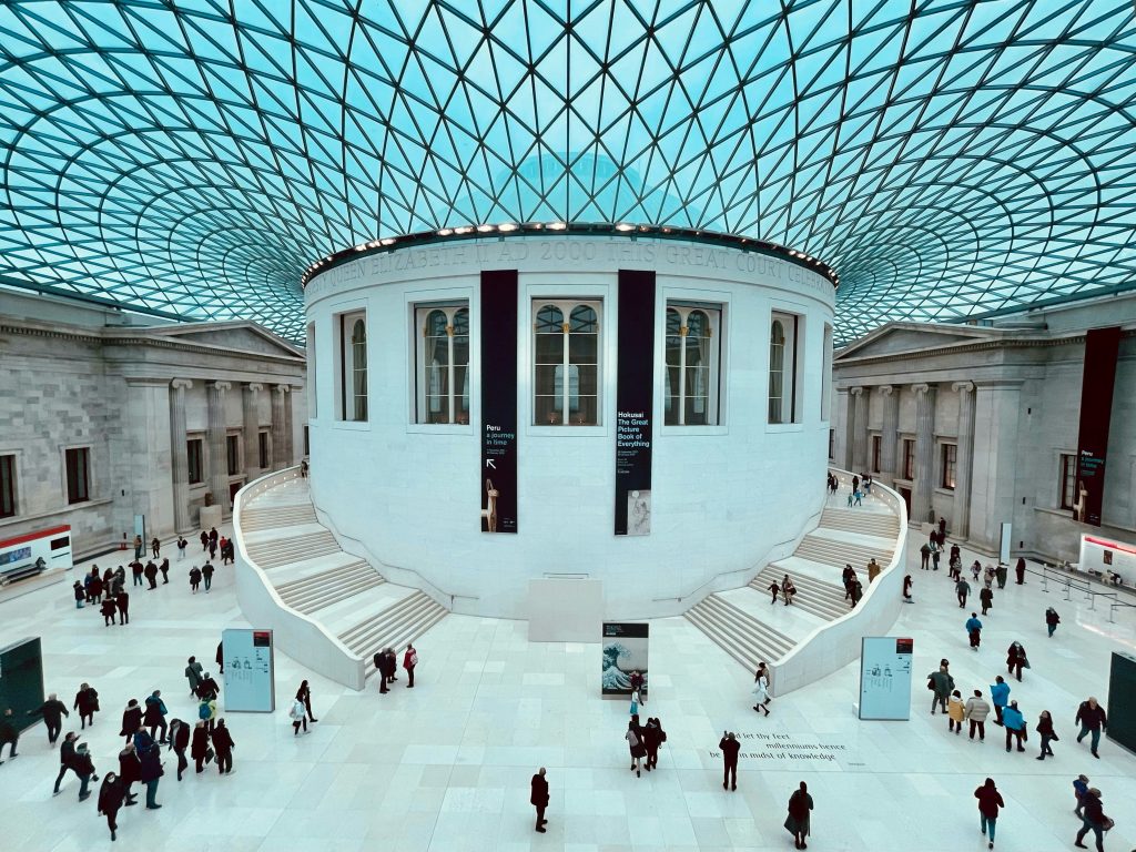 interior of a London museum with large halls and detailed architecture