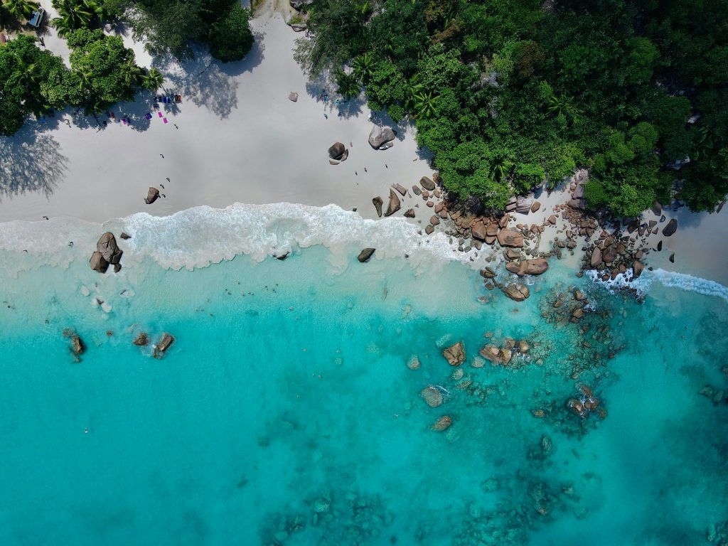 Turquoise shoreline and granite boulders at Anse Source d'Argent in Seychelles